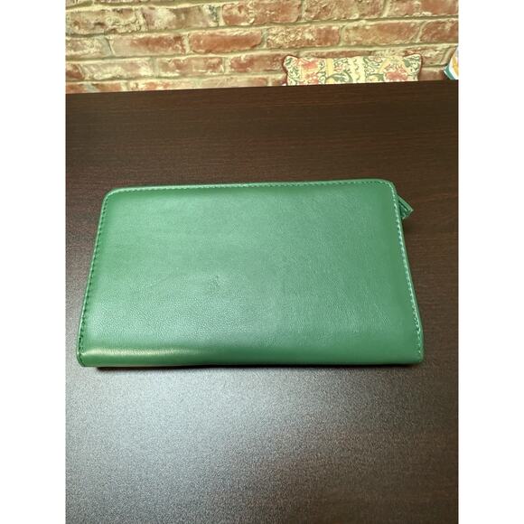 Mundi Women's Large Bi-Fold Wallet Color Green NWT - Picture 4 of 10